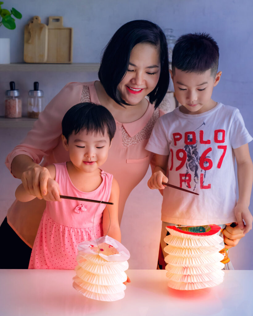 Trung thu cùng các con